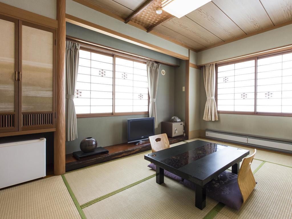 Toya Gokirakutei Hotel Toyako Exterior photo