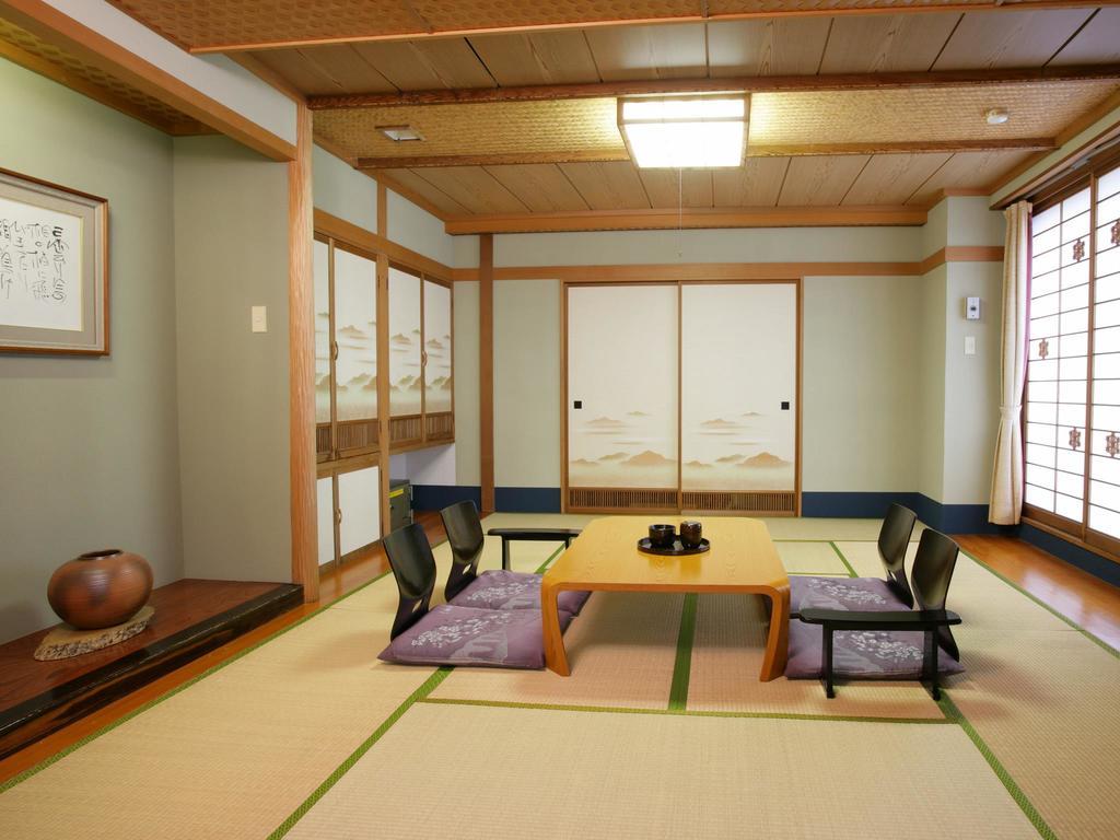 Toya Gokirakutei Hotel Toyako Exterior photo